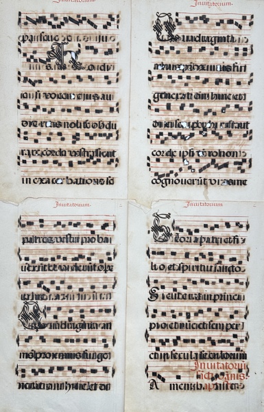 Latin antiphonary on paper with initials in black - Italy - 1600s