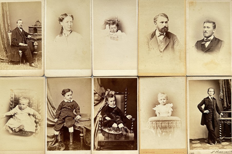 Set of 8 Carte de Visite - Franz Hanfstaengl, Franz Neumayer, Palm & Müller
 - Portraits of Children & Adults - Munich,  Germany - 19th Century