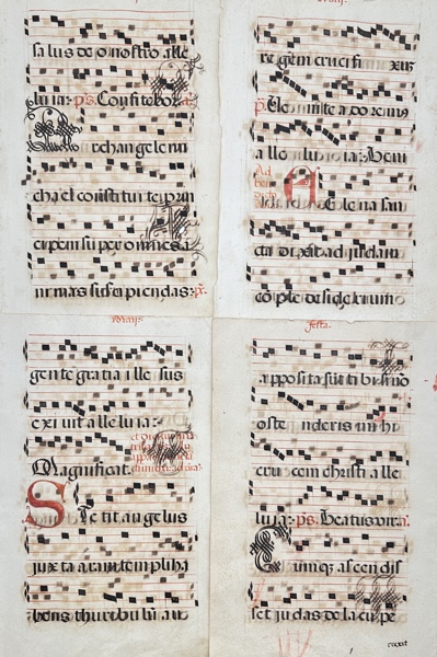 Latin antiphonary on paper with initials in red and black - Italy - 1600s